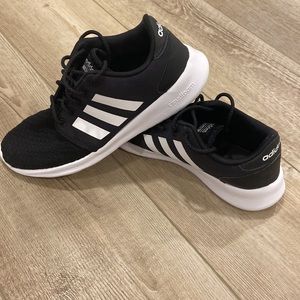 Adidas womens QT cloudfoam racers
